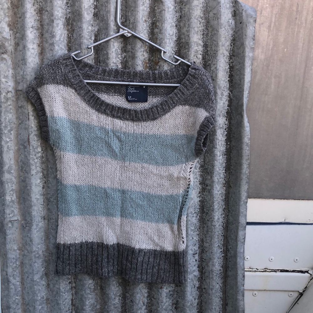 American Eagle Winter Yarn Shirt Size Small